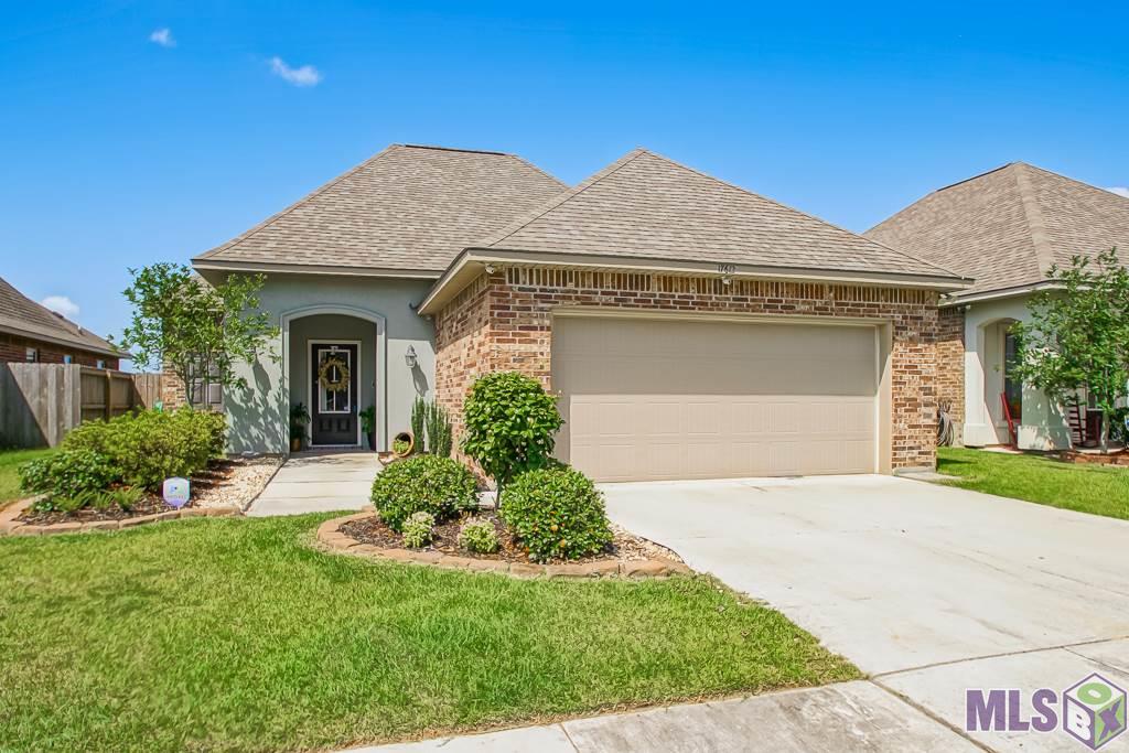 17612 Waterloo Drive Baton Rouge, LA 70817 - Photo 1 of 34 Gallery Image 1