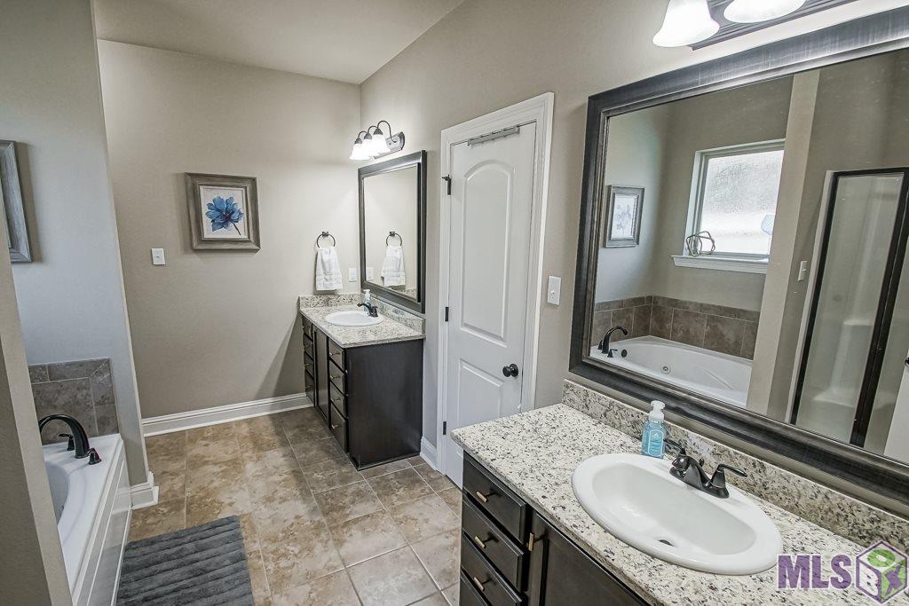 17612 Waterloo Drive Baton Rouge, LA 70817 - Photo 14 of 34 Gallery Image 14
