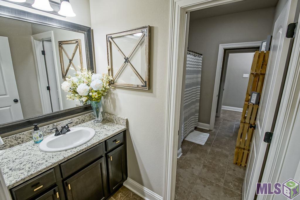 17612 Waterloo Drive Baton Rouge, LA 70817 - Photo 19 of 34 Gallery Image 19