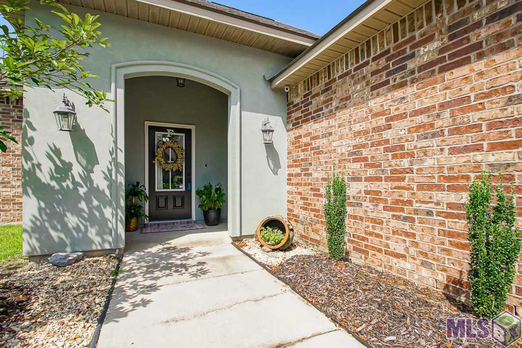 17612 Waterloo Drive Baton Rouge, LA 70817 - Photo 3 of 34 Gallery Image 3