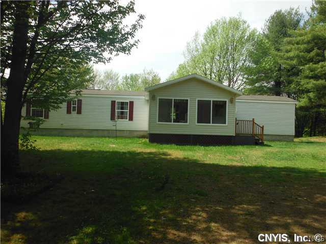 913 County Rte 17 Constantia, NY 13028 - Photo 1 of 1 Exterior Front