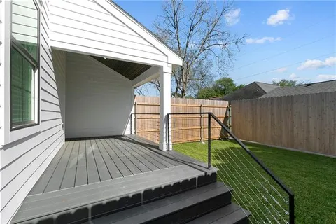 $2,800 | 3650 Bauvais Street, Metairie, LA 70001