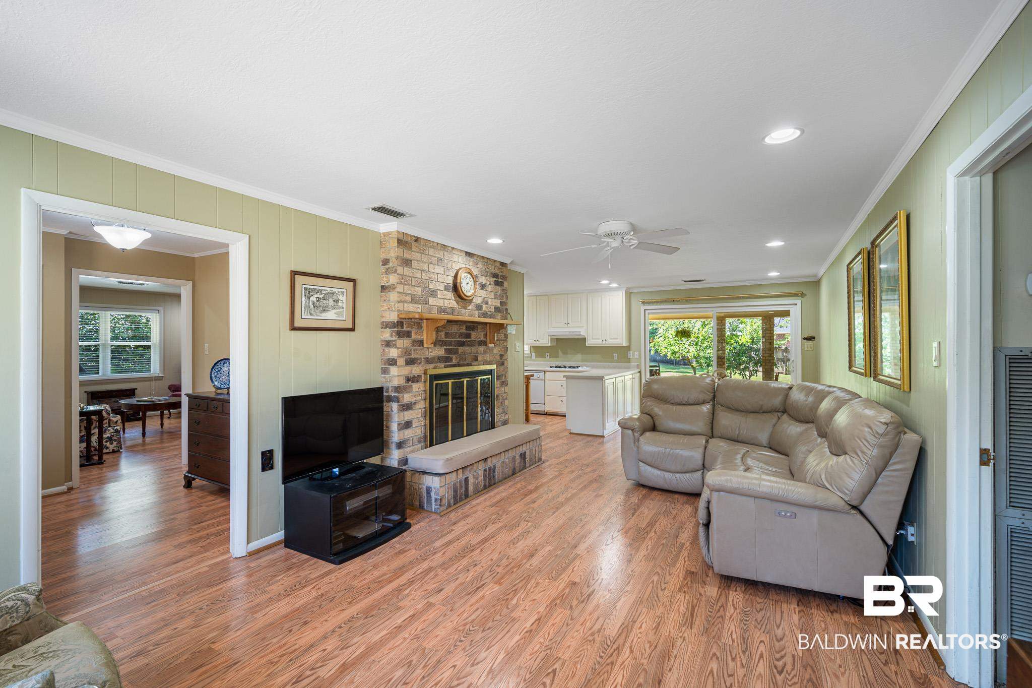 8 Signal Hill Road Daphne, AL 36527 - Photo 5 of 37 Den