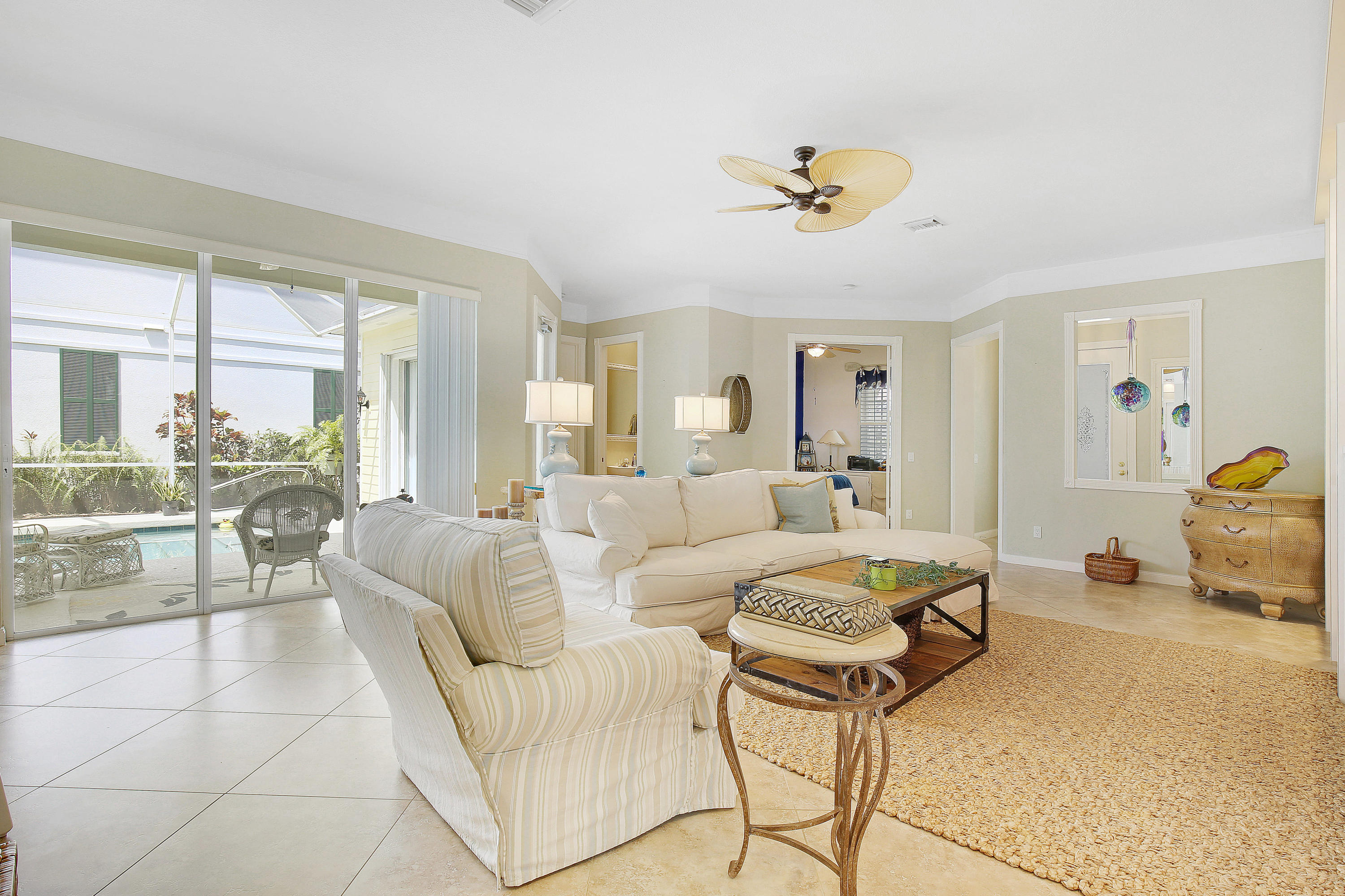 511 Sweet Bay Circle Jupiter, FL 33458 - Photo 3 of 22 LivingRoom2