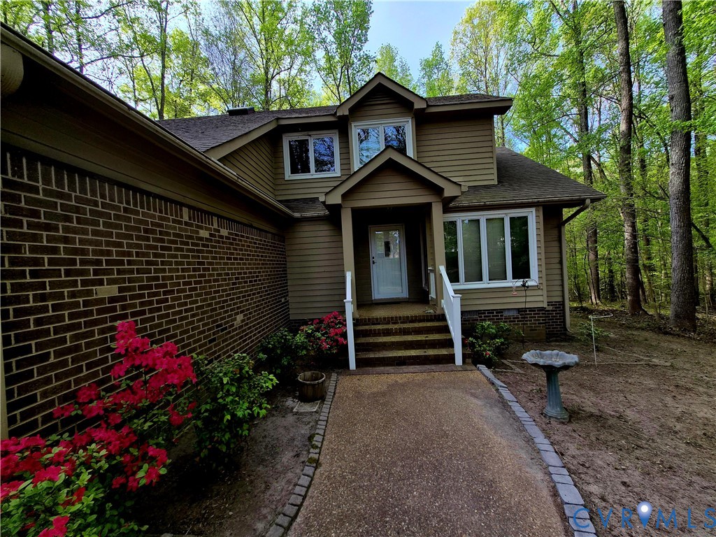 4099 Doe Run Road Hopewell, VA 23860 - Photo 2 of 35