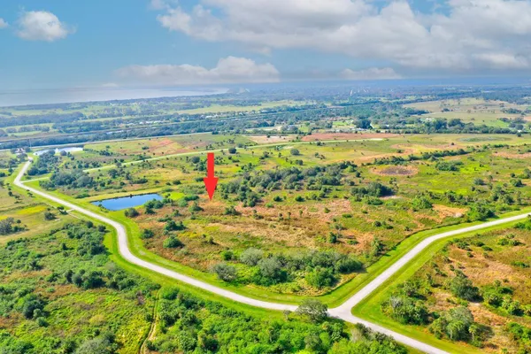 $350,000 | 2831 Southeast 67th Drive, Okeechobee, FL 34974