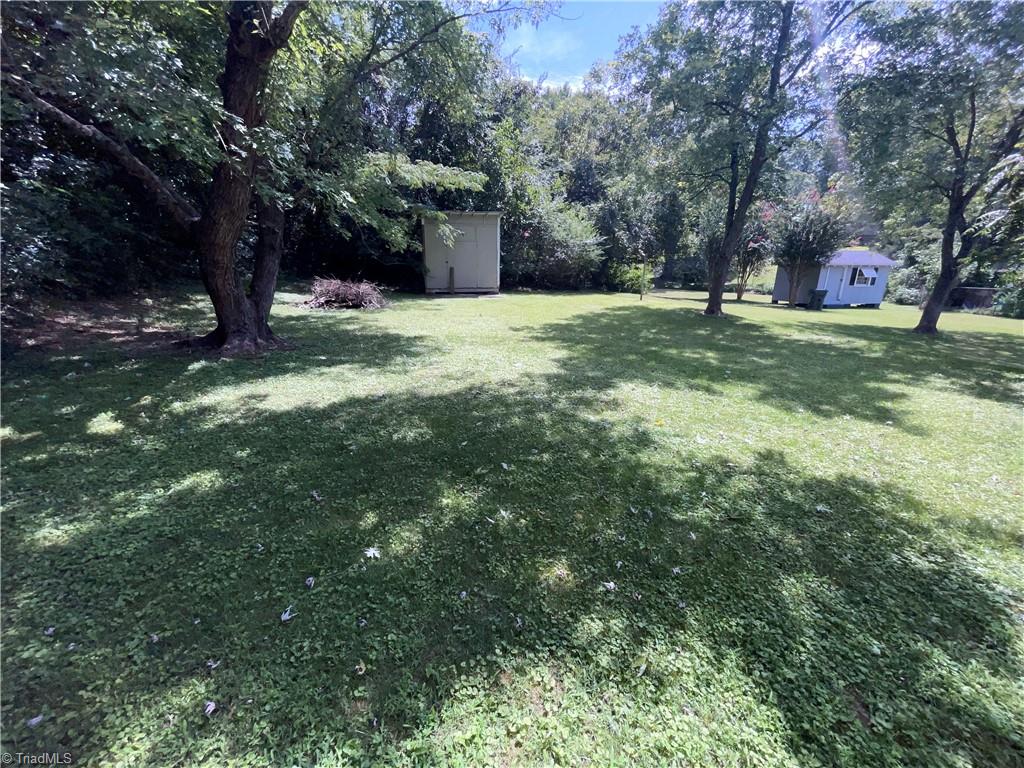 705 Rapp Street Thomasville, NC 27360 - Photo 3 of 13 Gallery Image 3