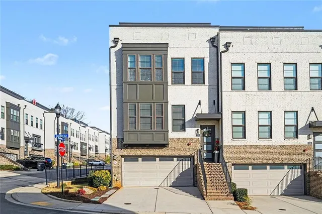 $724,900 | 2201 Croston Lane, Smyrna, GA 30080