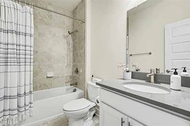 $724,900 | 2201 Croston Lane, Smyrna, GA 30080