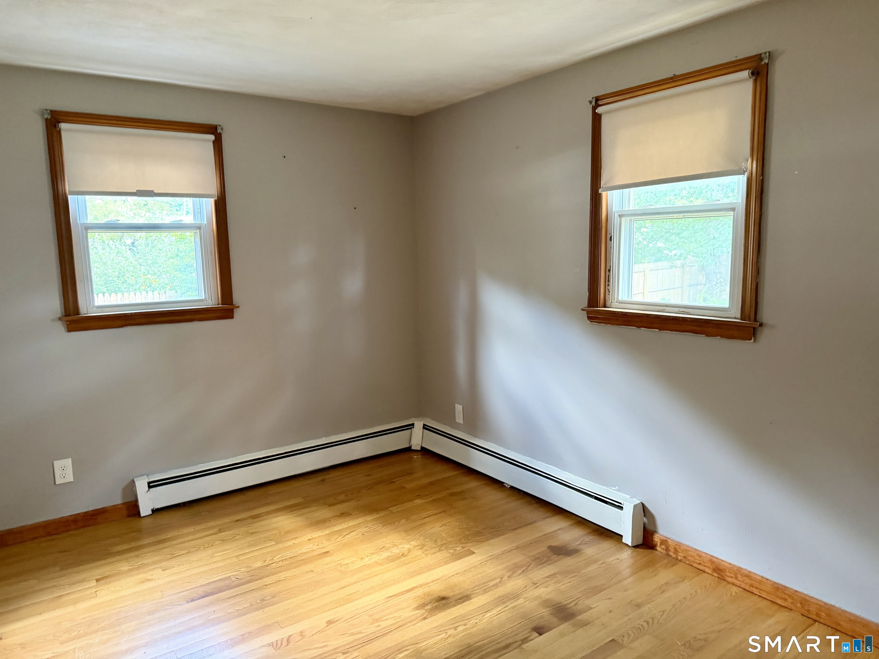 4 Betty Road Enfield, CT 06082 - Photo 18 of 30