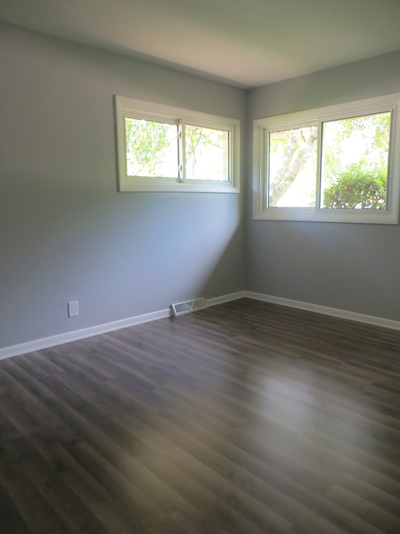3 Hampton Road Montgomery, IL 60538 - Photo 12 of 13 Gallery Image 12