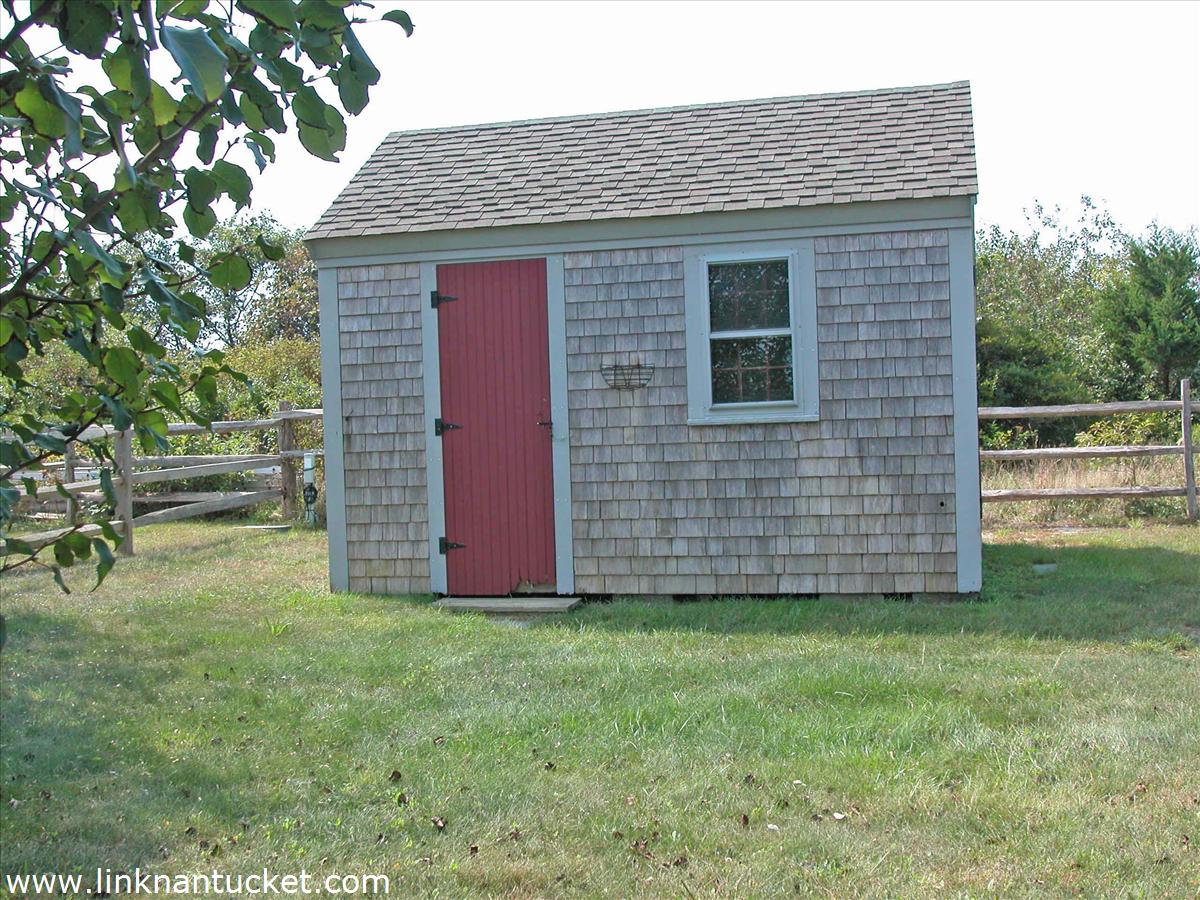 16 Swift Rock Road Nantucket, MA 02554 - Photo 9 of 10 Gallery Image 9