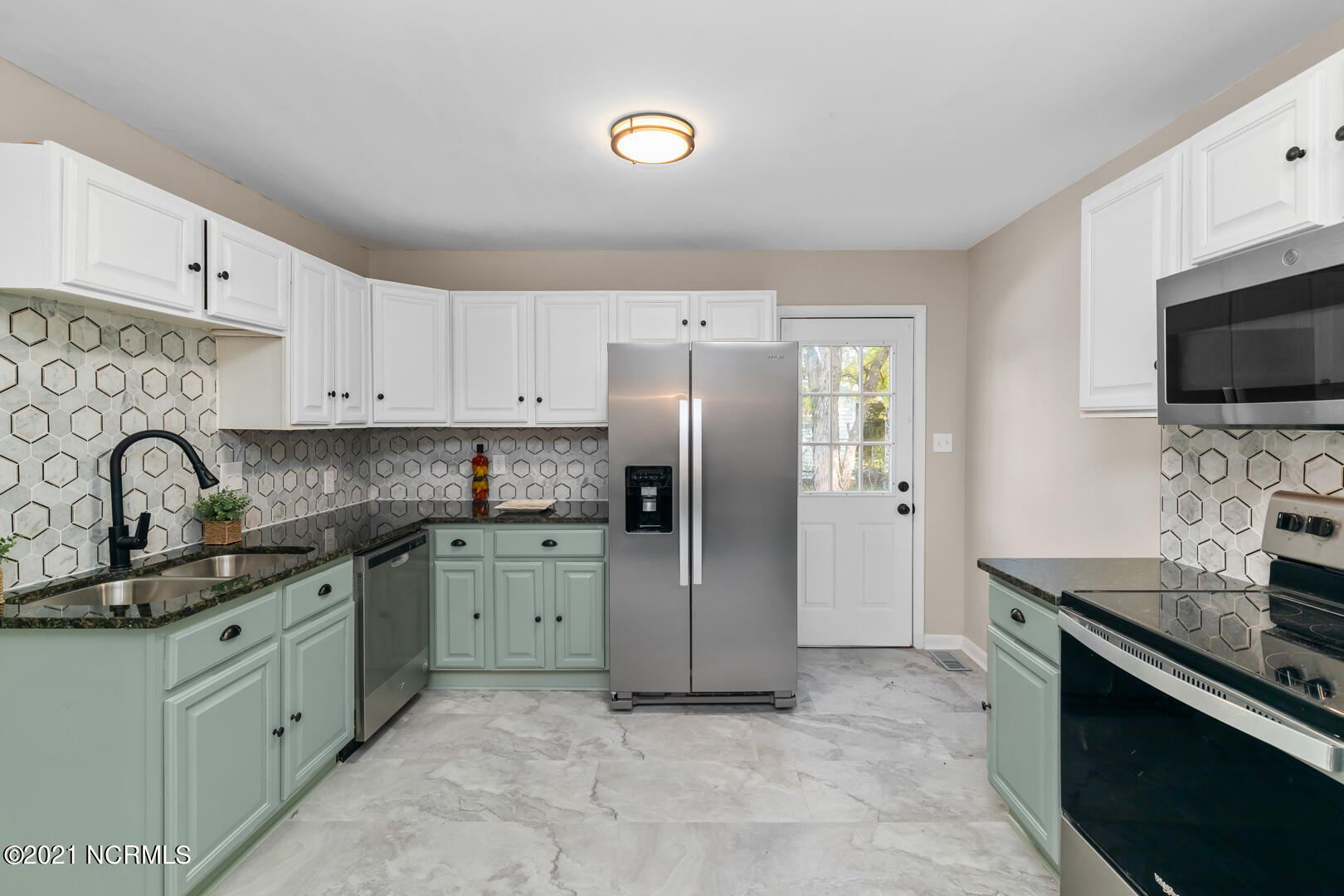 115 Cardinal Road Jacksonville, NC 28546 - Photo 11 of 38 14