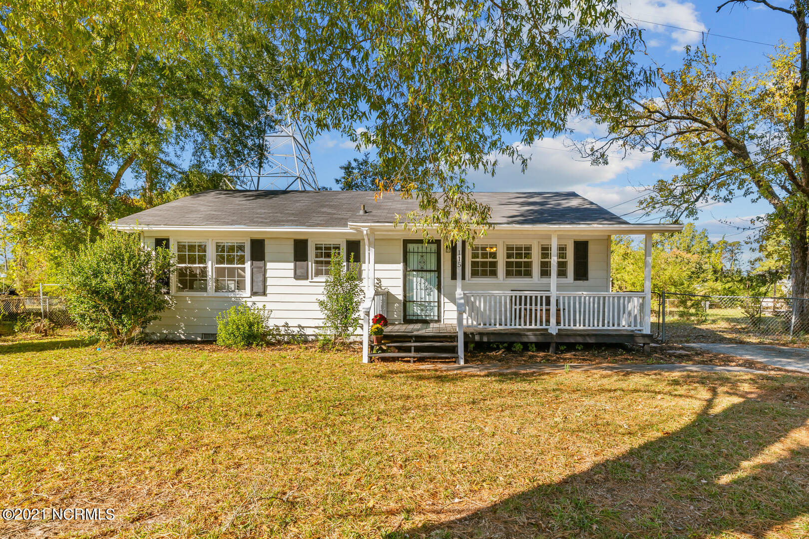 115 Cardinal Road Jacksonville, NC 28546 - Photo 2 of 38 1