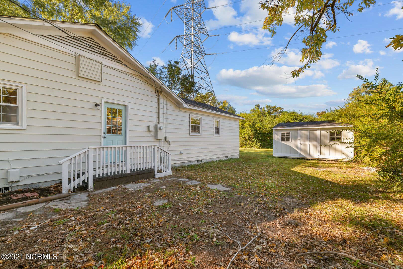 115 Cardinal Road Jacksonville, NC 28546 - Photo 33 of 38 36