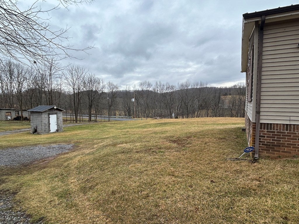 6603 Cedar Springs Road Speedwell, VA 24374 - Photo 31 of 39 Gallery Image 31