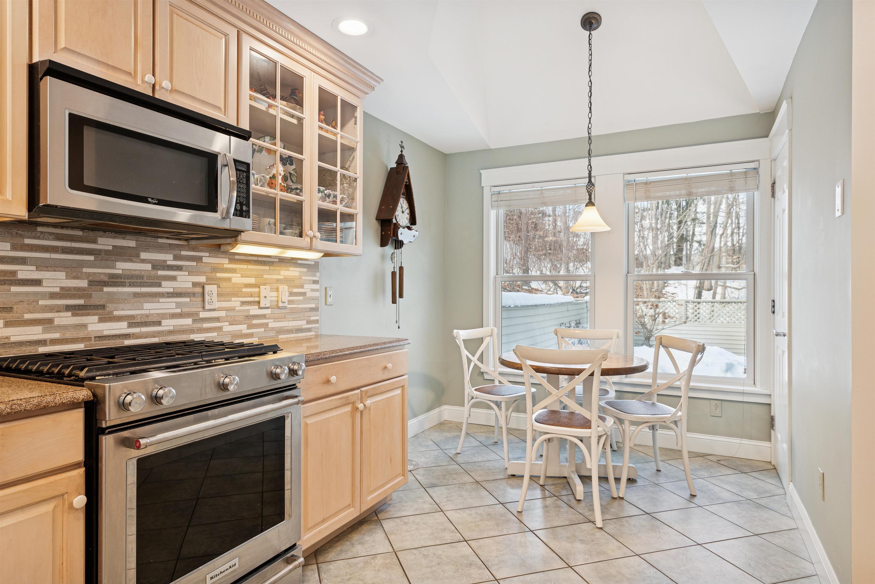 580 Murphys Road, Unit 3B Hartford, VT 05059 - Photo 11 of 35