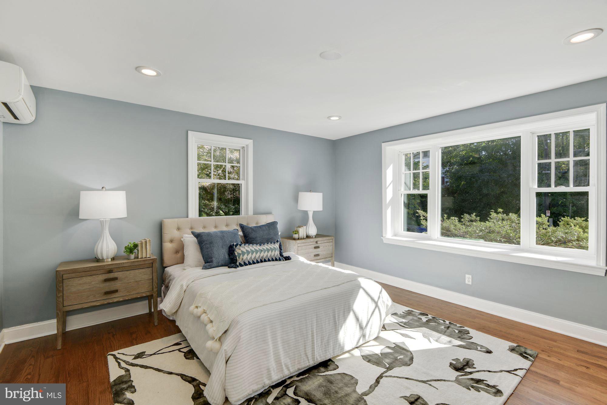 9200 Harvey Road Silver Spring, MD 20910 - Photo 13 of 28 Owner's suite