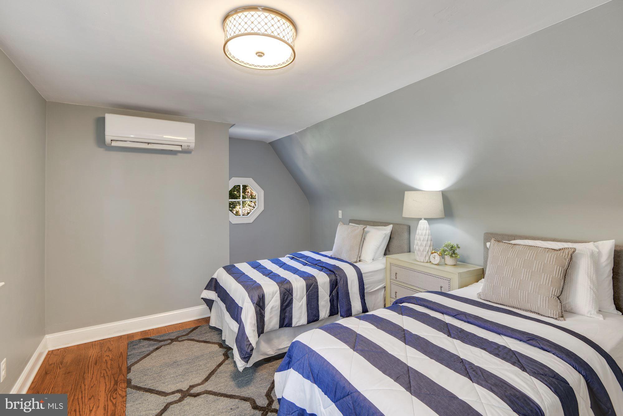 9200 Harvey Road Silver Spring, MD 20910 - Photo 20 of 28 Bedroom 3
