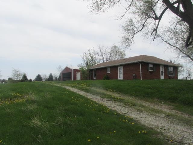 22606 Hirstein Road Morton, IL 61550 - Photo 2 of 11 Gallery Image 2