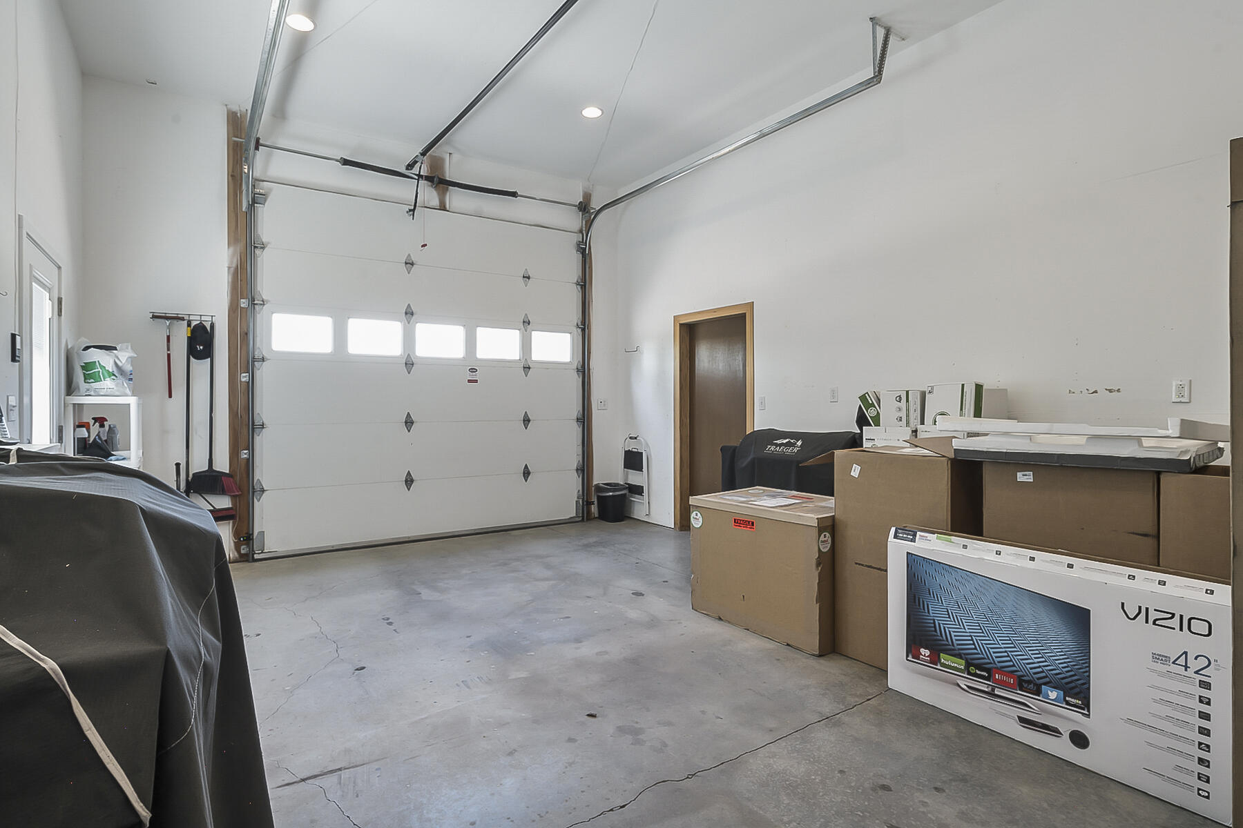 61030 Jennings Road Bend, OR 97702 - Photo 63 of 76 a view of a storage & utility room with two washing machine