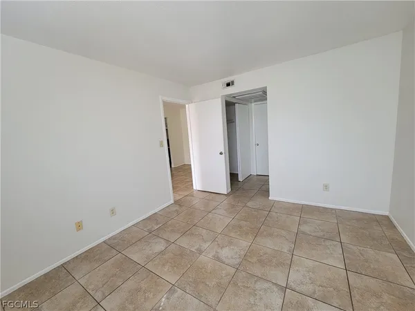 $997 | 2937 Winkler Avenue, Unit 1222, Fort Myers, FL 33916