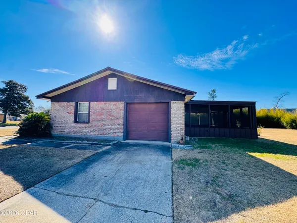 $2,500 | 163 Lauren Lane, Panama City, FL 32404