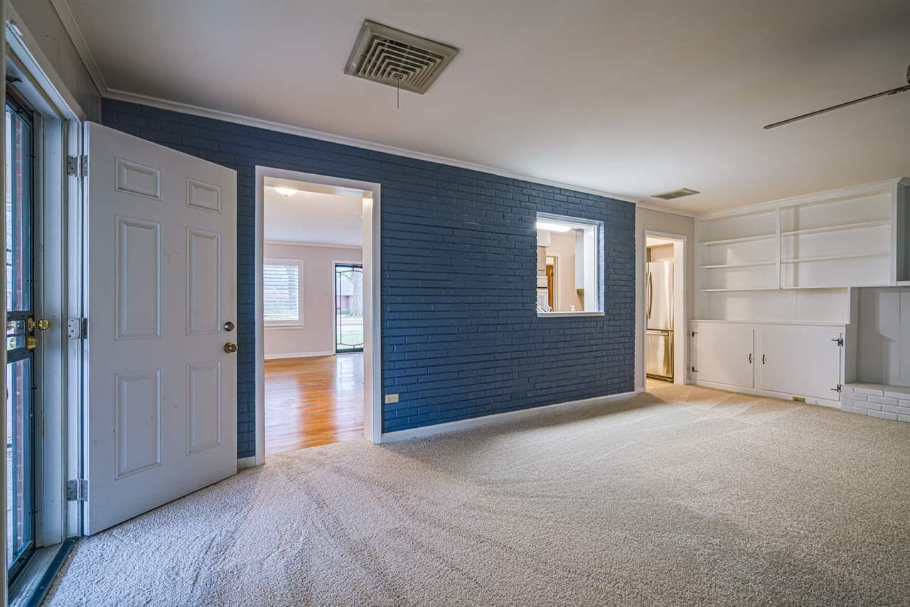 1627 Marcia Road Memphis, TN 38117 - Photo 9 of 25 Gallery Image 9