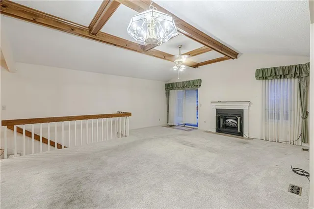 $375,000 | 201 Lakeside Drive, Liberty, MO 64068