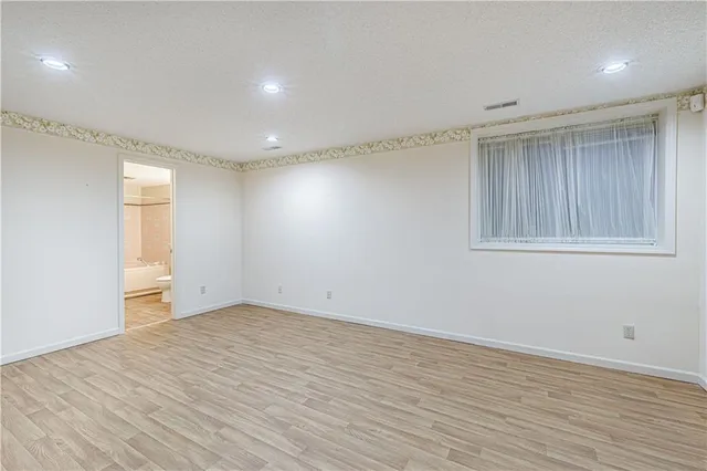 $375,000 | 201 Lakeside Drive, Liberty, MO 64068