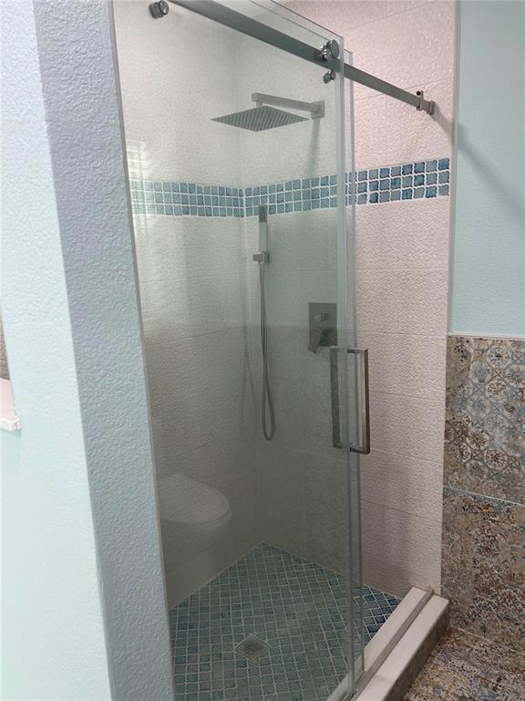 717 Sunset Cove Madeira Beach, FL 33708 - Photo 13 of 29