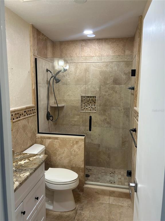 717 Sunset Cove Madeira Beach, FL 33708 - Photo 16 of 29