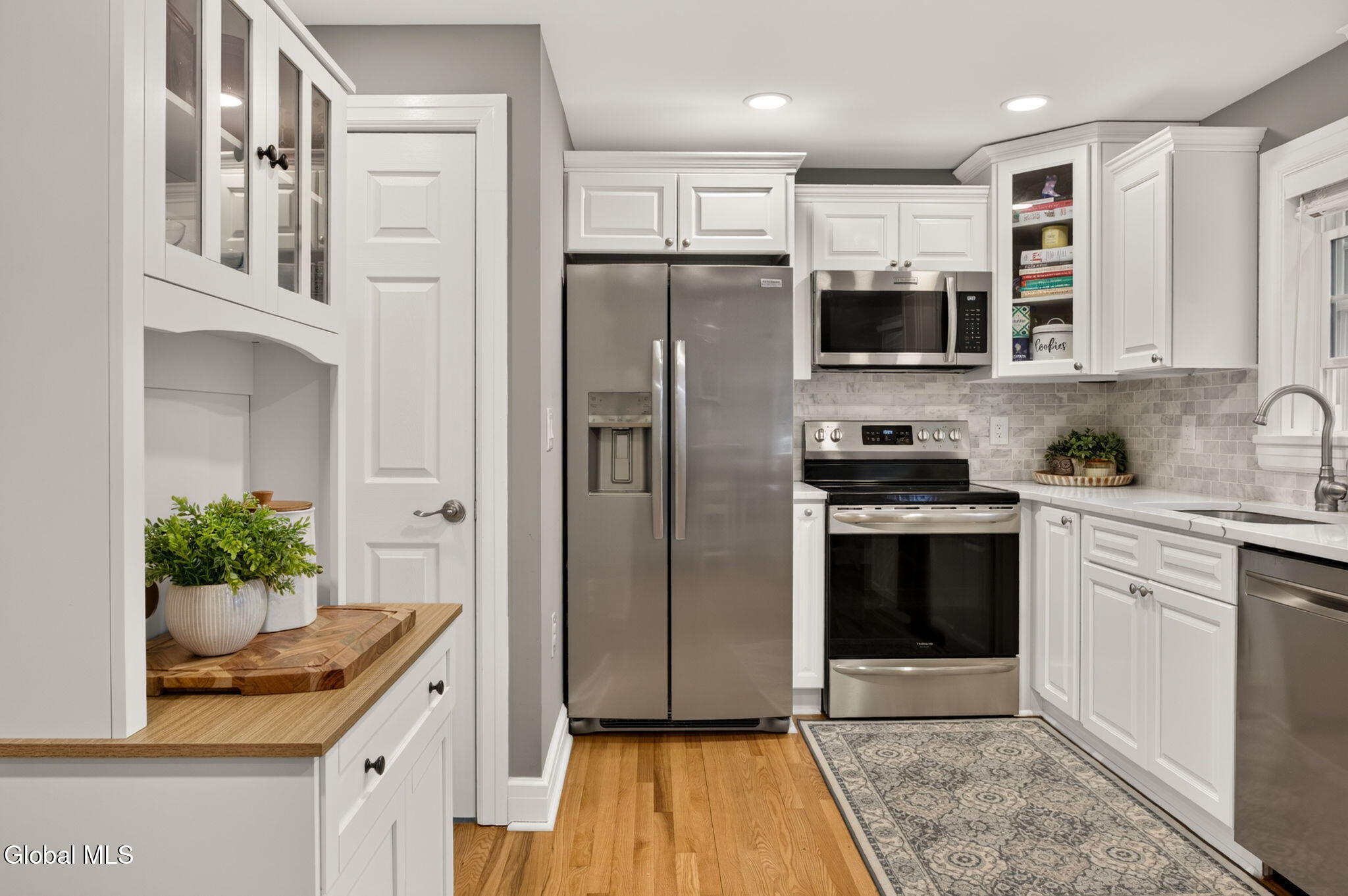 3031 Lillian Road Guilderland, NY 12303 - Photo 6 of 31 19-kitchen-1