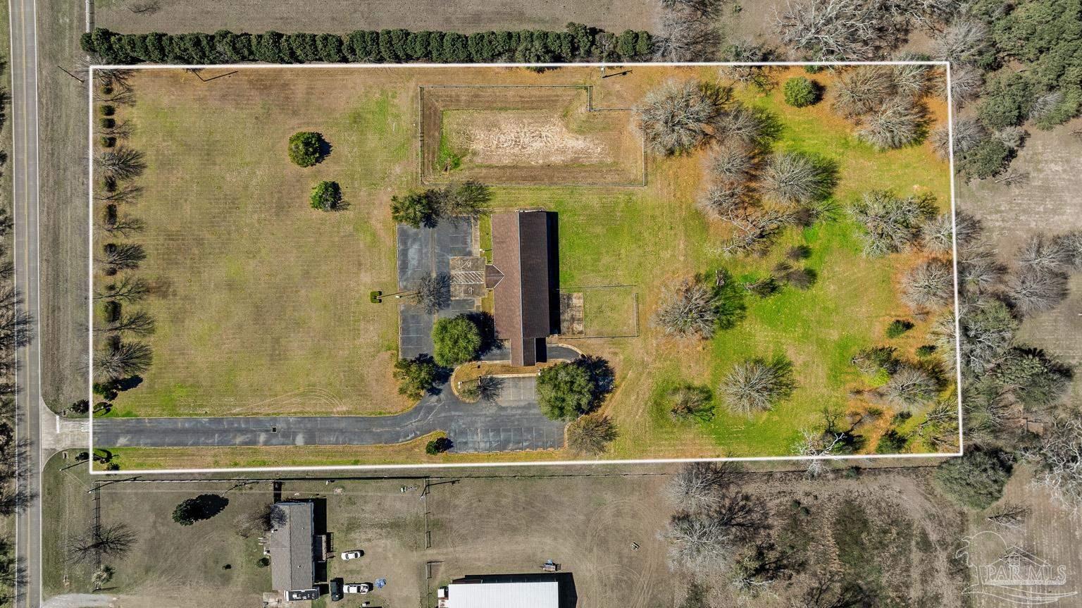 2828 Harvest Road Jay, FL 32565 - Photo 2 of 62 Gallery Image 2