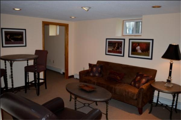 29 Leonard Road Melrose, MA 02176 - Photo 20 of 24 Gallery Image 20