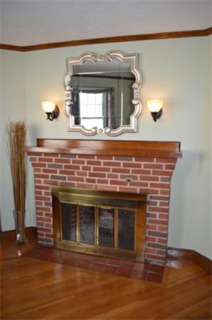 29 Leonard Road Melrose, MA 02176 - Photo 10 of 24 Gallery Image 10