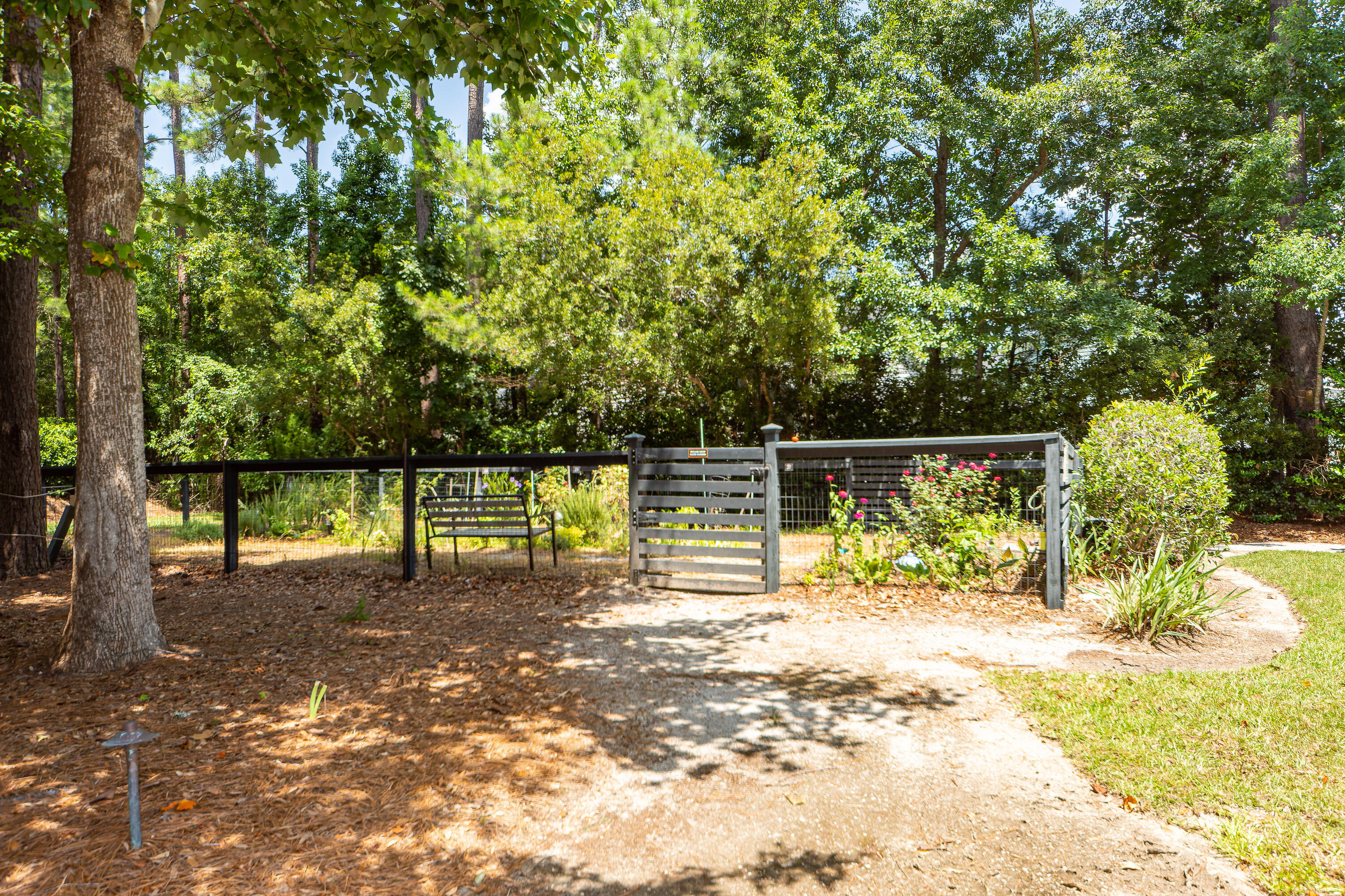 1107 Basildon Road Mount Pleasant, SC 29466 - Photo 17 of 20 41