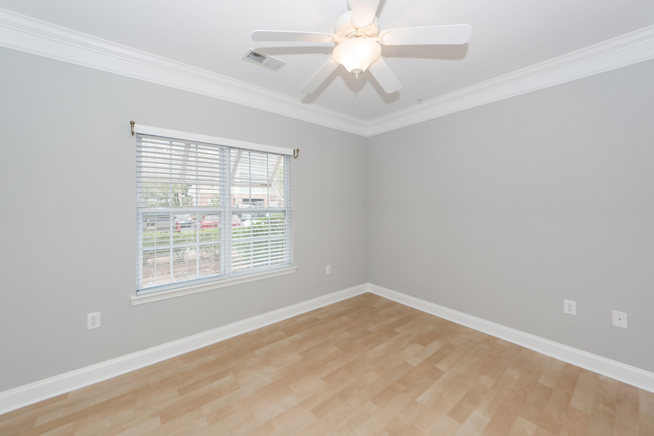 1107 Basildon Road Mount Pleasant, SC 29466 - Photo 7 of 20 22