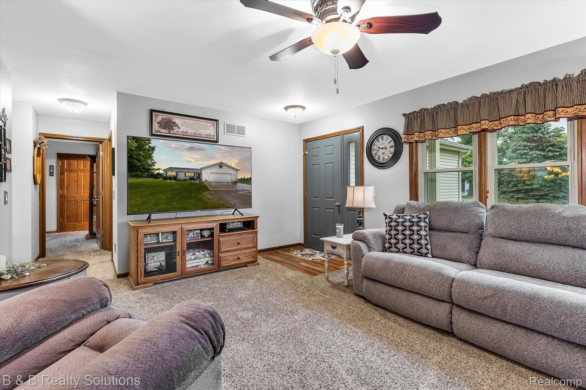 6948 Murray Road Brown City, MI 48416 - Photo 8 of 58