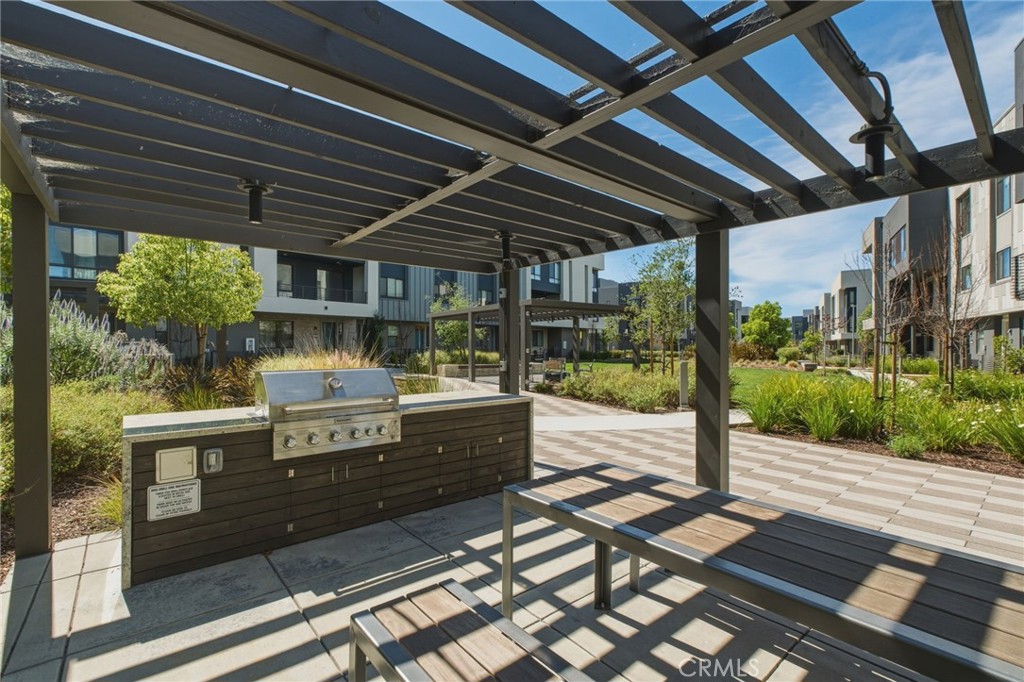 45235 Wisdom Road, Unit 1003 Fremont, CA 94538 - Photo 29 of 32 a view of outdoor space