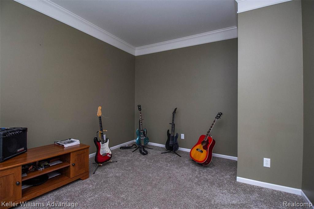 49692 Great Falls Road Canton, MI 48188 - Photo 8 of 38