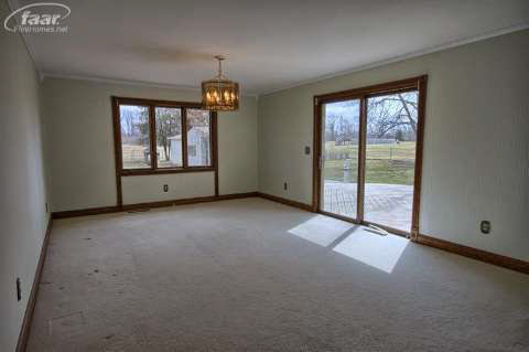 8385 Linden Road Swartz Creek, MI 48473 - Photo 10 of 29 20351190-9.JPG