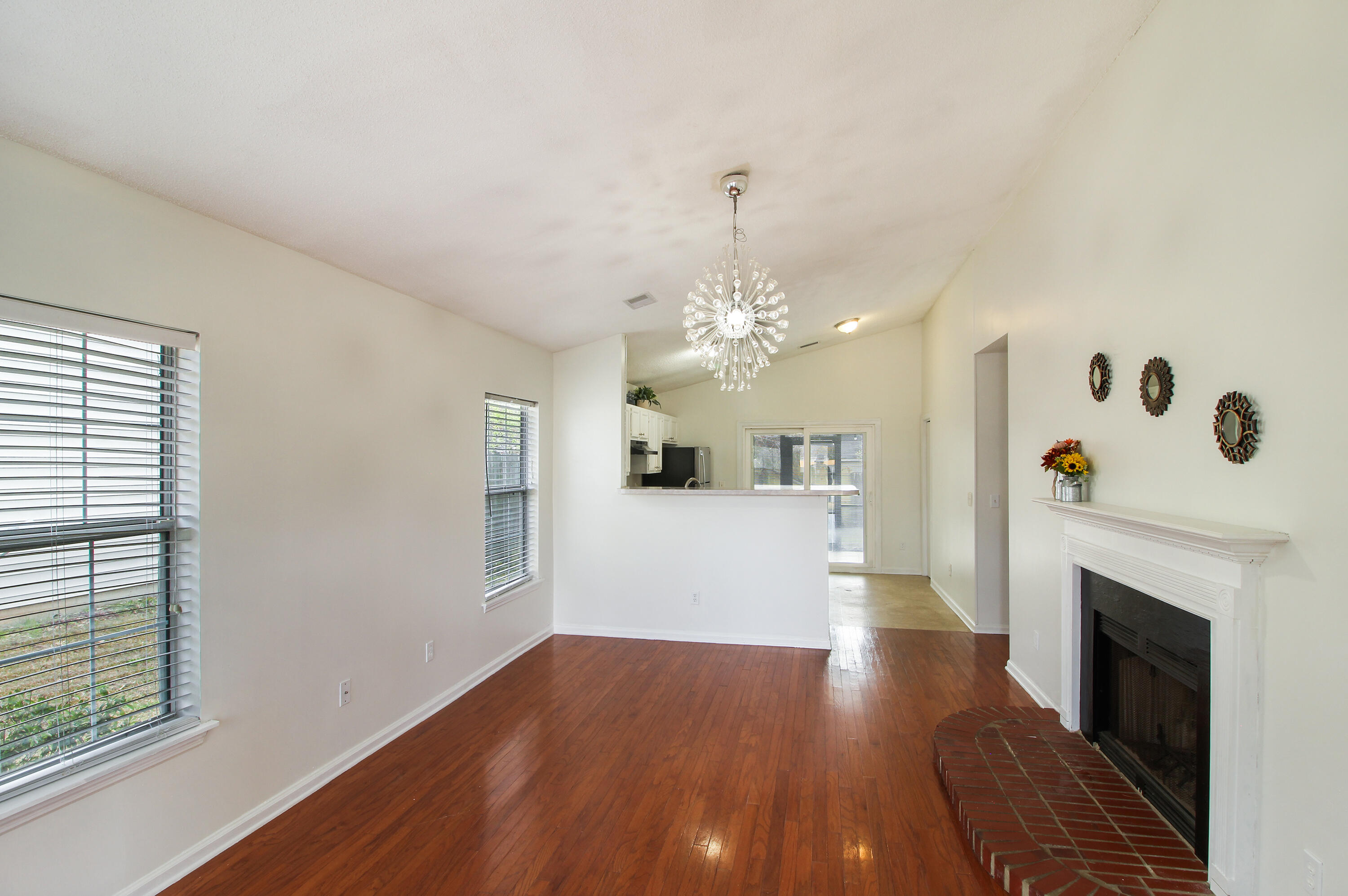264 2 Pond Loop Ladson, SC 29456 - Photo 7 of 23 4