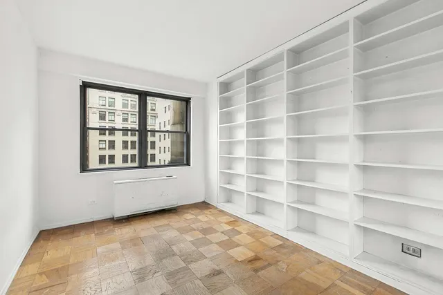 $725,000 | 10 West 15th Street, Unit 1623 | Flatiron