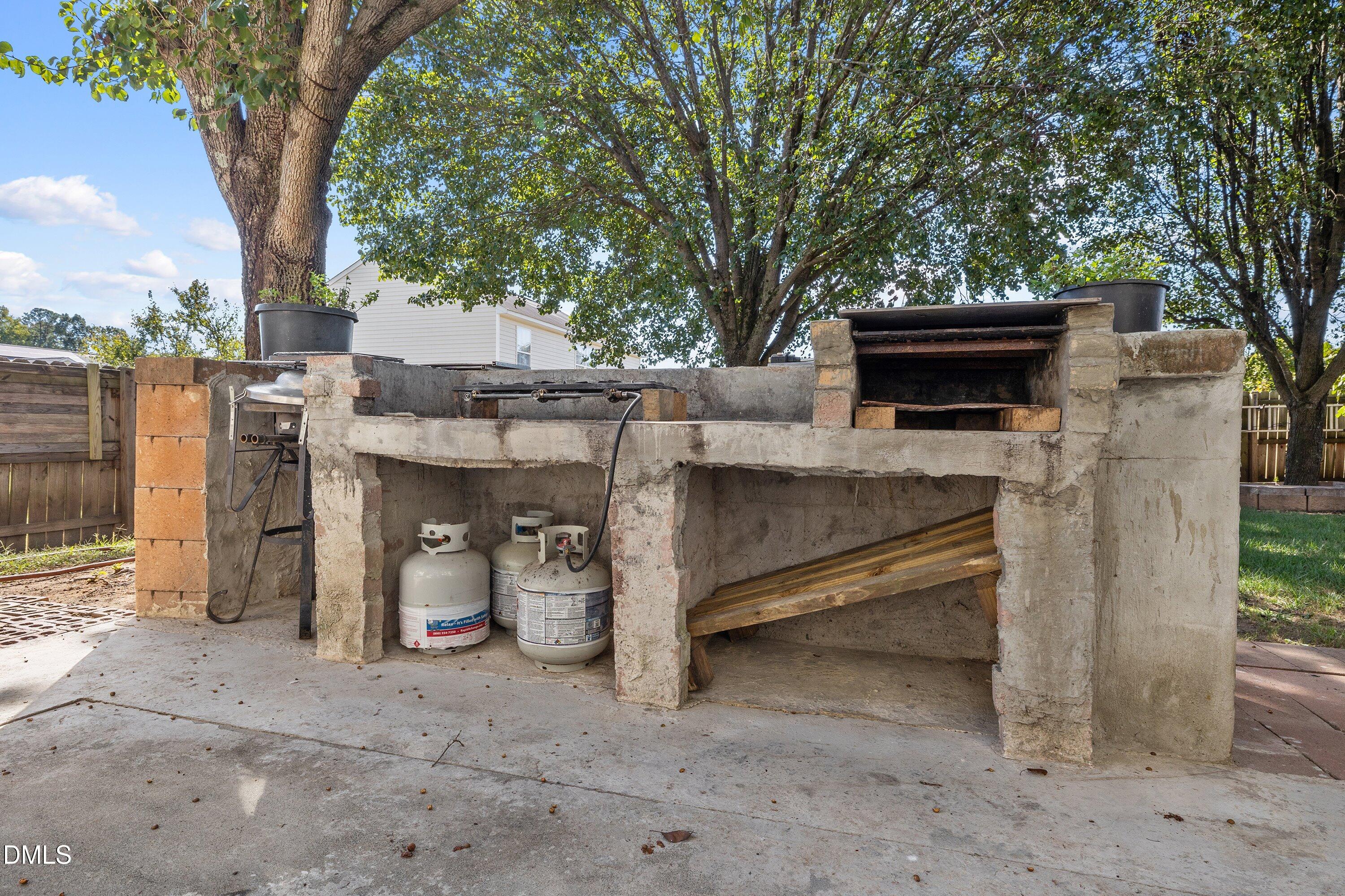4018 Rothfield Lane Raleigh, NC 27616 - Photo 43 of 44 Grilling area