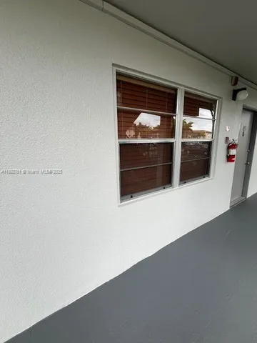 $1,700 | 300 Southwest 134th Way, Unit 102E, Pembroke Pines, FL 33027