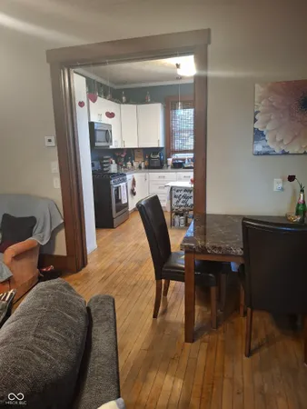 $198,000 | 102 North Warren Street, West Lebanon, IN 47991