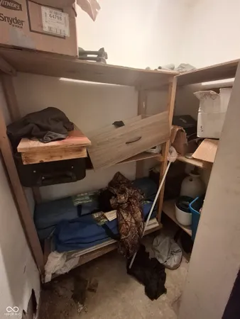 $198,000 | 102 North Warren Street, West Lebanon, IN 47991