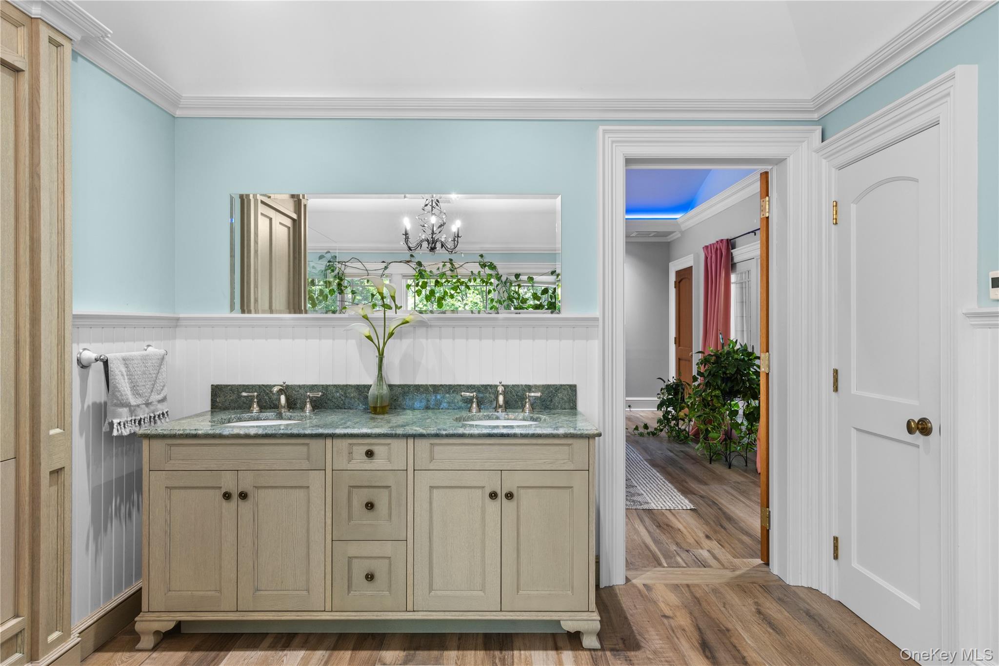 490 Wading River Road Manorville, NY 11949 - Photo 23 of 31 Gallery Image 23