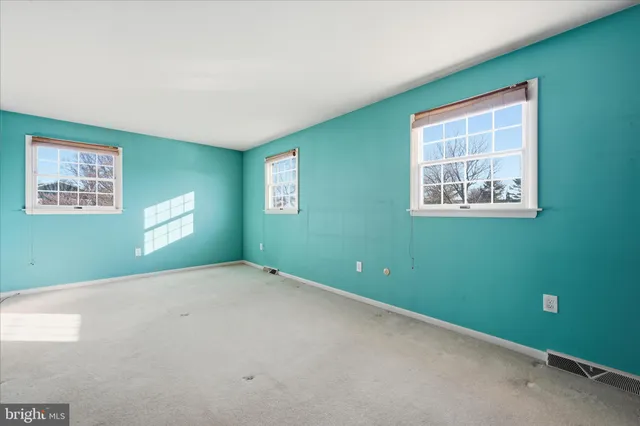 $335,000 | 1828 Crooked Oak Drive, Lancaster, PA 17601